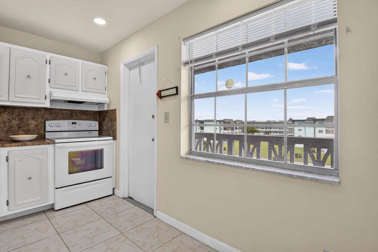 4140 NW 44th Avenue # 411, Lauderdale Lakes FL 33319 photo 5