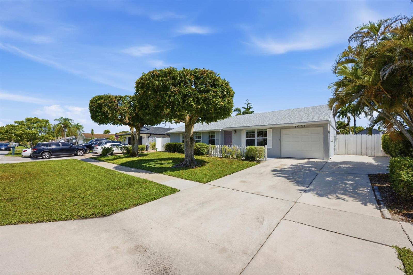 5053 N Saint John Ave Avenue N, Boynton Beach FL 33472 photo 4