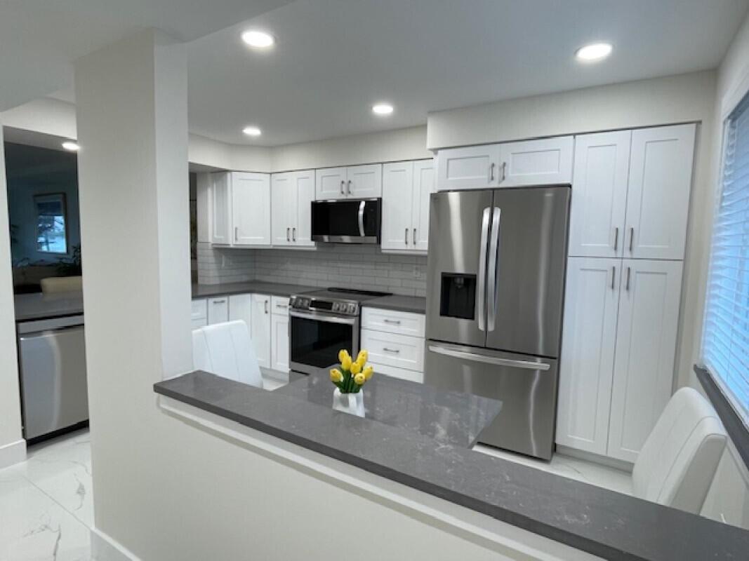 14111 Royal Vista Drive # 109, Delray Beach FL 33484 photo 2