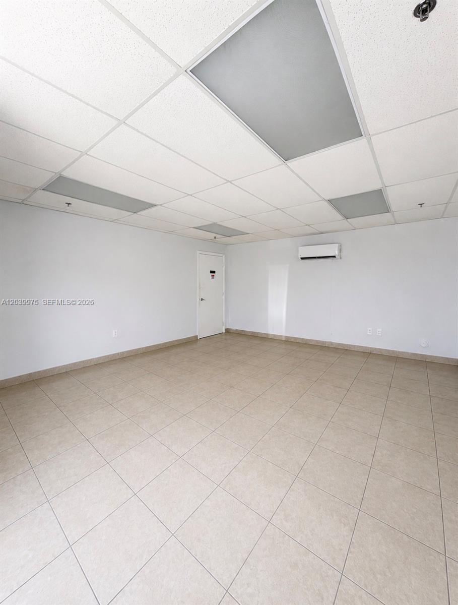 Miami, FL 33122 photo 4