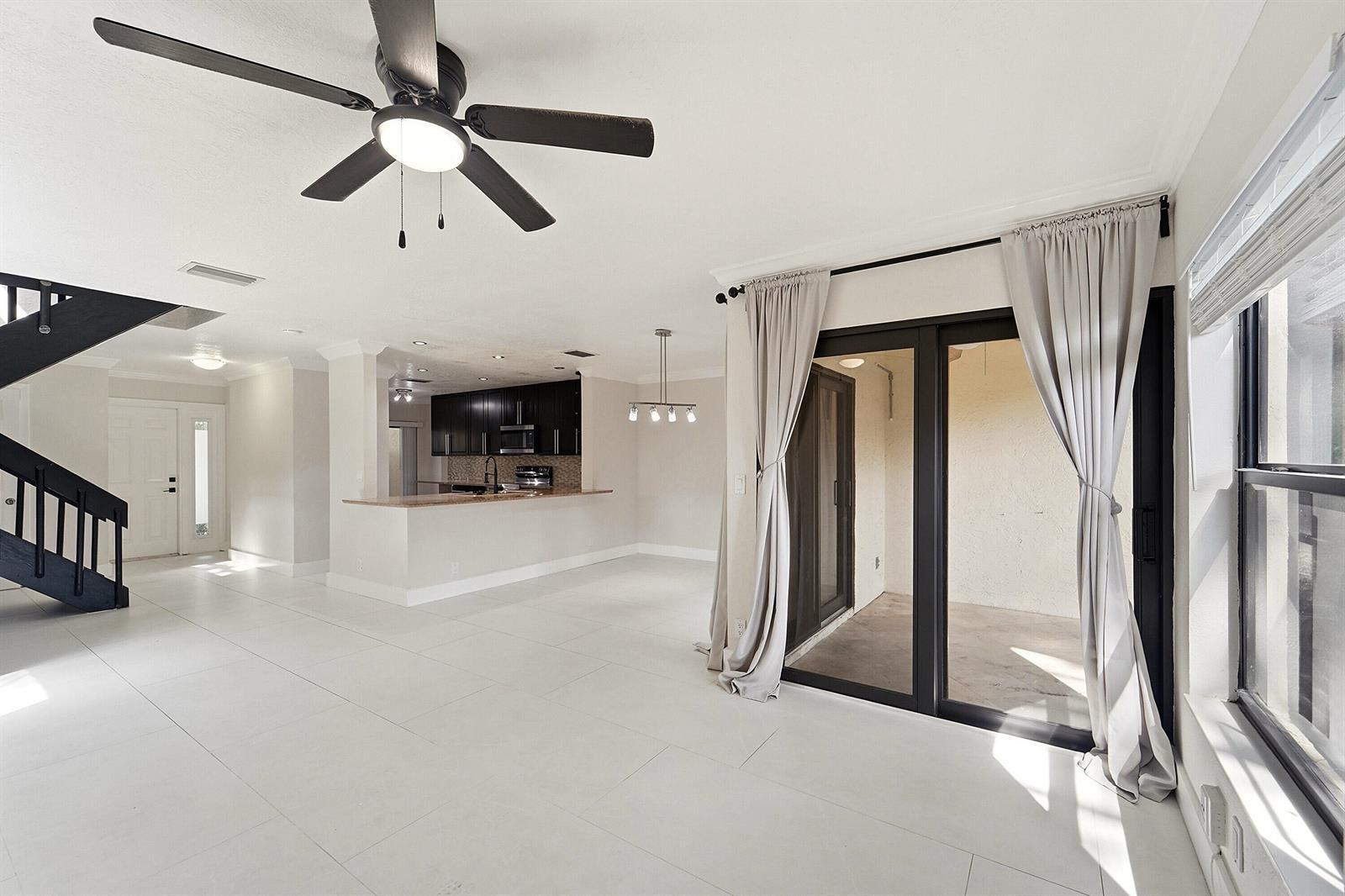 3001 NW 48th Avenue, Coconut Creek FL 33063 photo 4