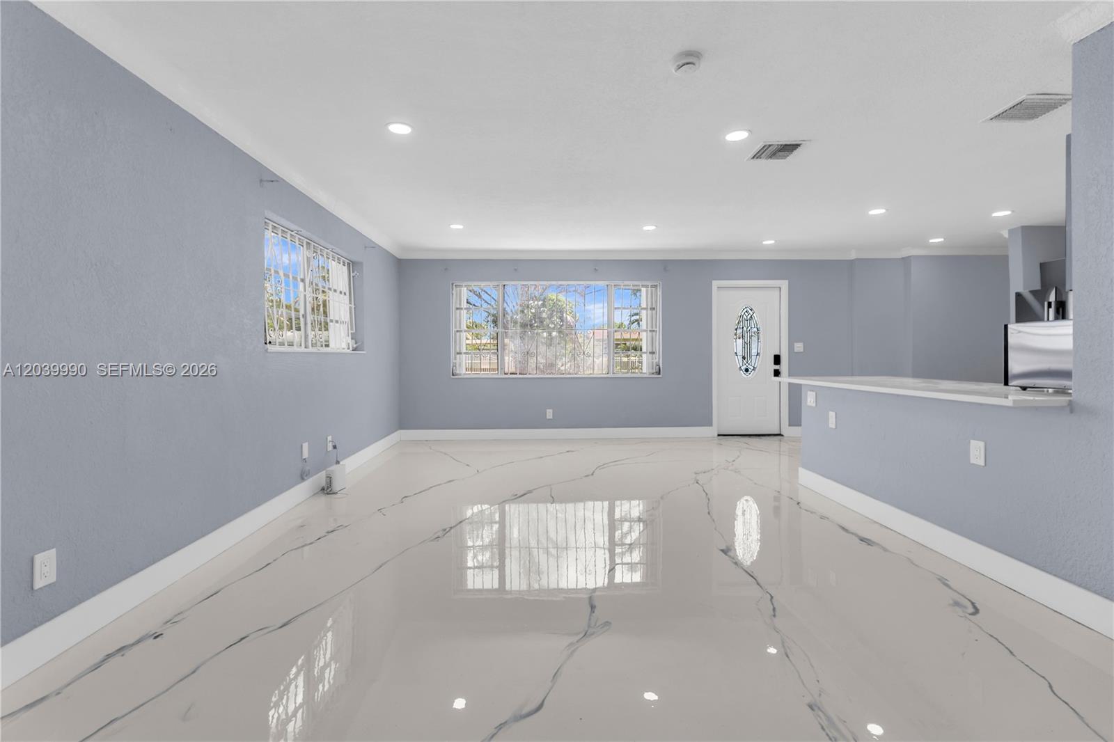 1010 NW 196th St, Miami Gardens FL 33169 photo 4