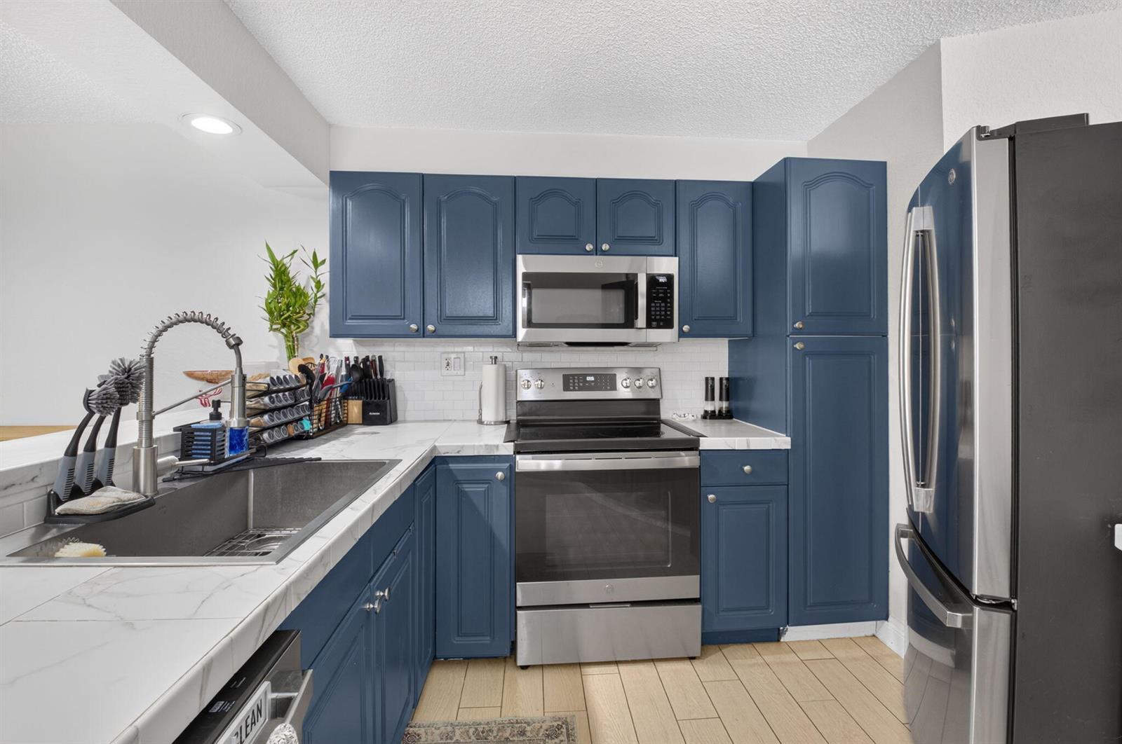 22976 Oxford Place # C, Boca Raton FL 33433 photo 2