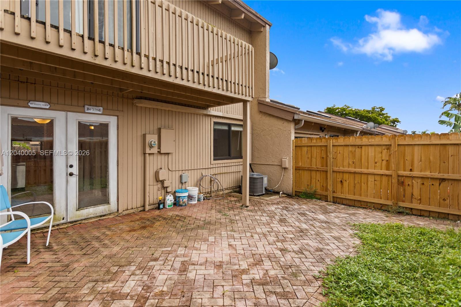 8021 SW 21st Ct, Davie FL 33324 photo 5