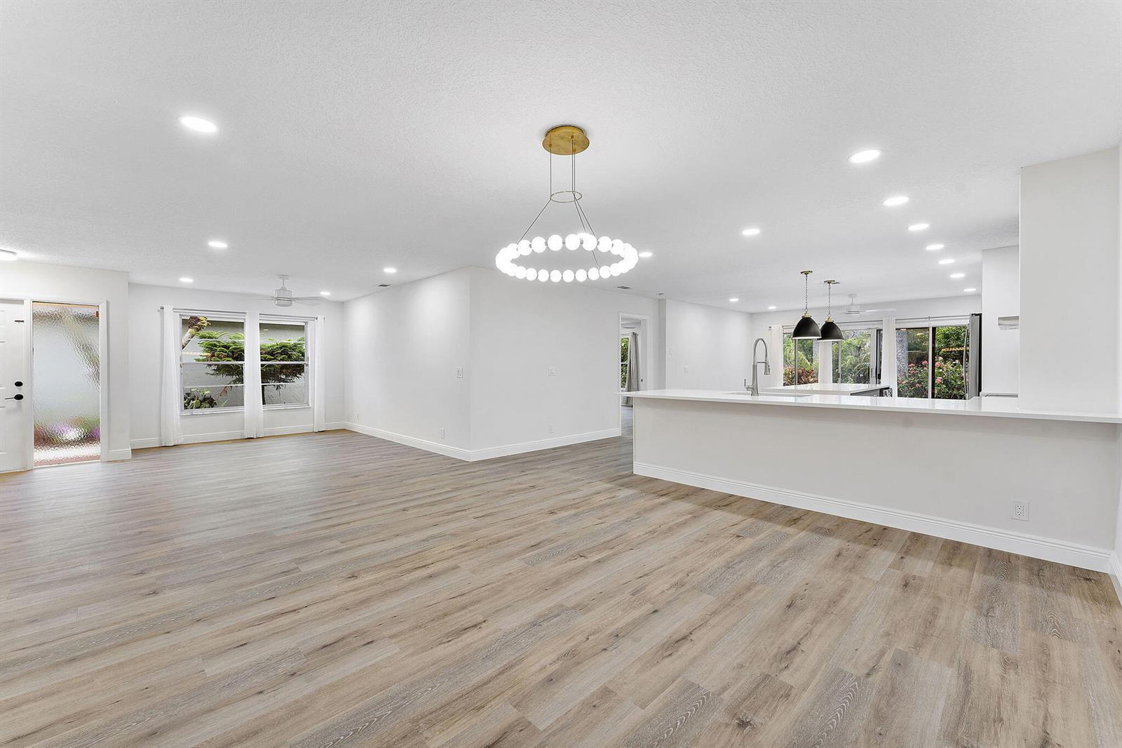 9180 Pine Springs Drive, Boca Raton FL 33428 photo 5