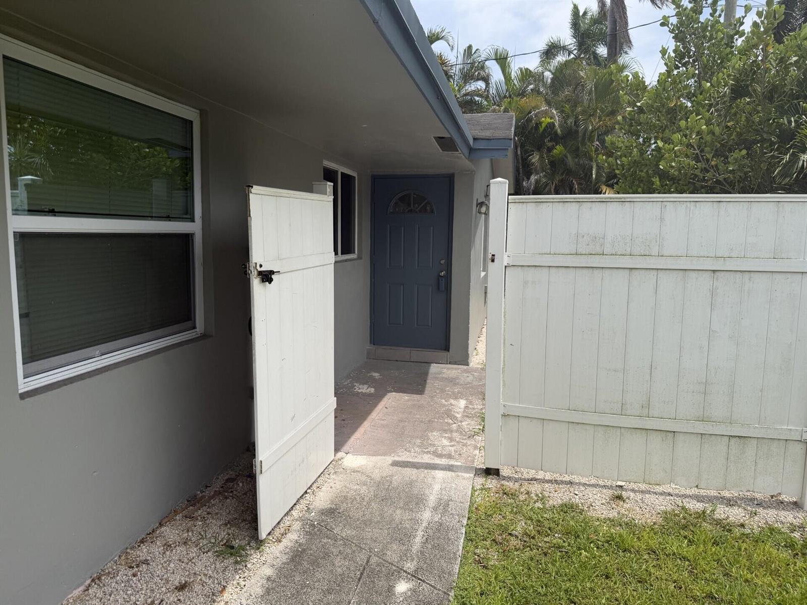 1126 NE 16th Place # 3, Fort Lauderdale FL 33305