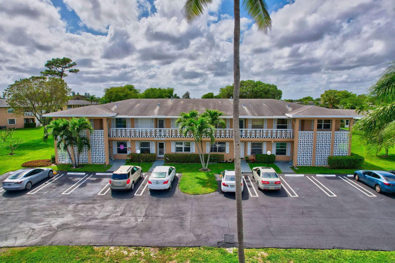 1051 Orange Terrace # 103, Delray Beach FL 33445 photo 4