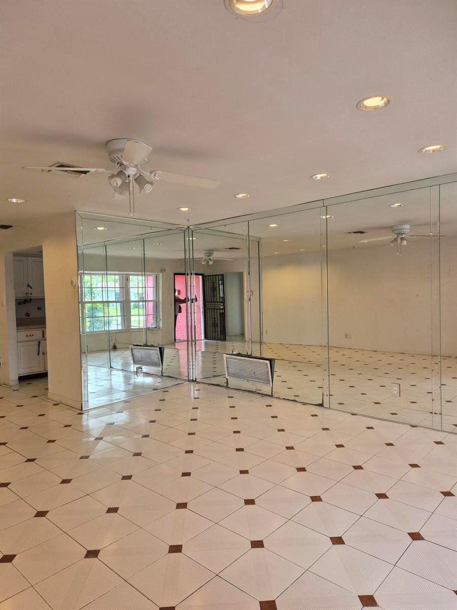 4960 NW 16th Street, Lauderhill FL 33313 photo 2