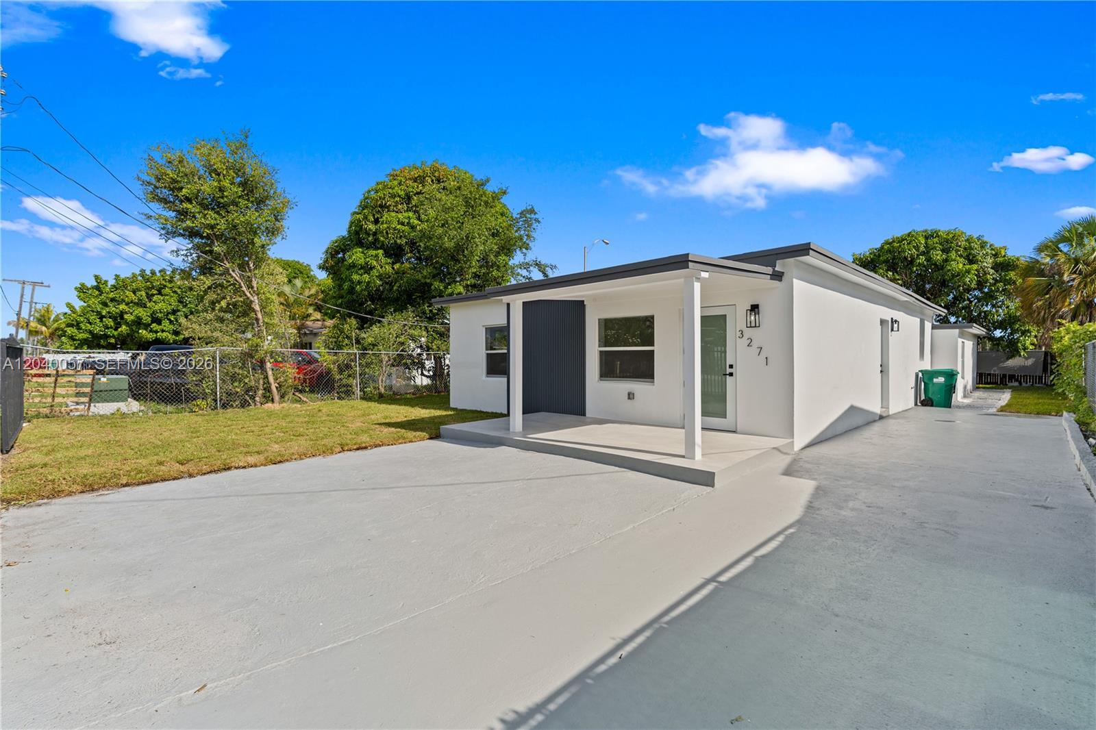 3271 NW 102nd St, Miami FL 33147 photo 3