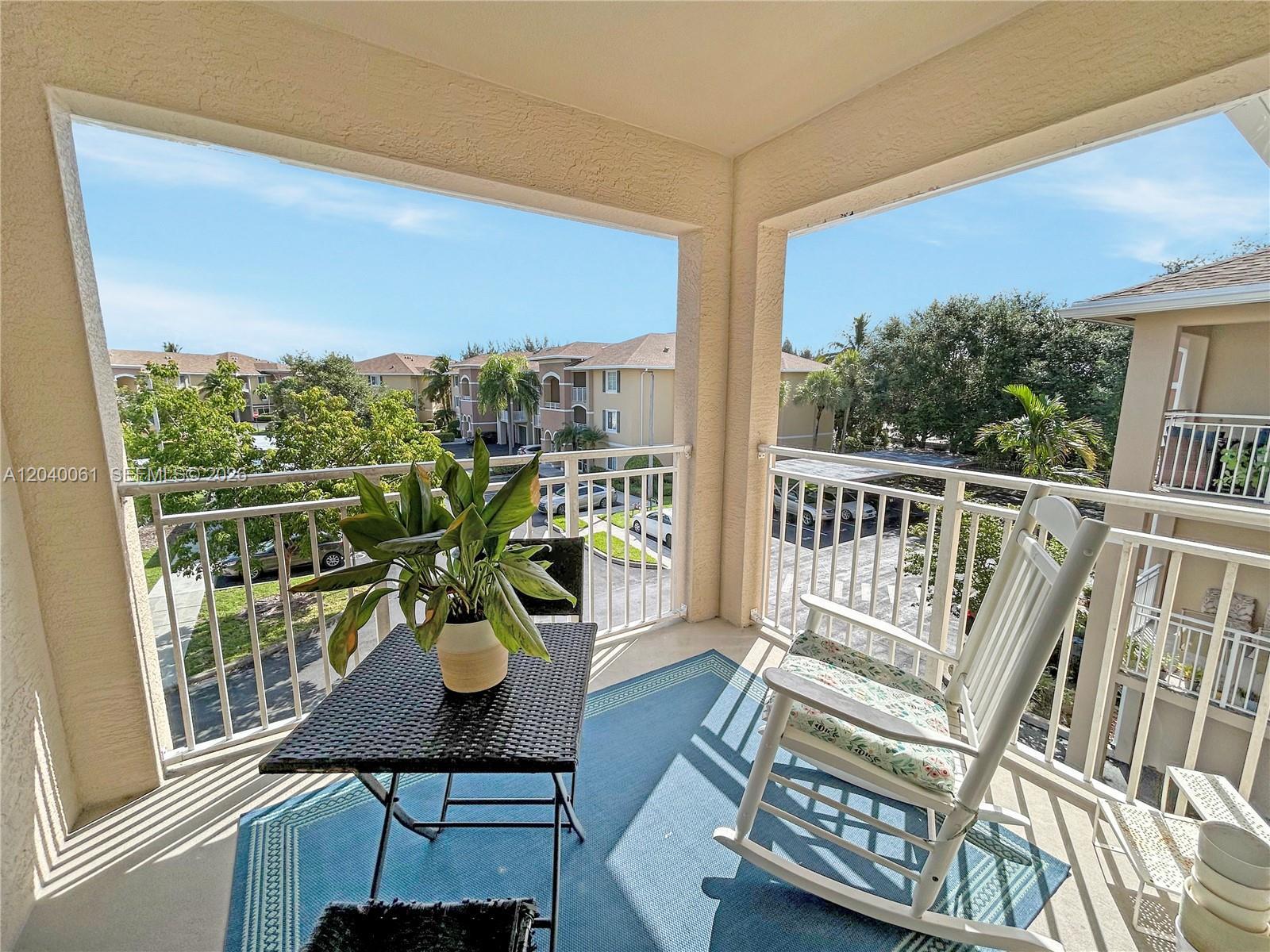 6458 Emerald Dunes Dr # 303, West Palm Beach FL 33411 photo 5