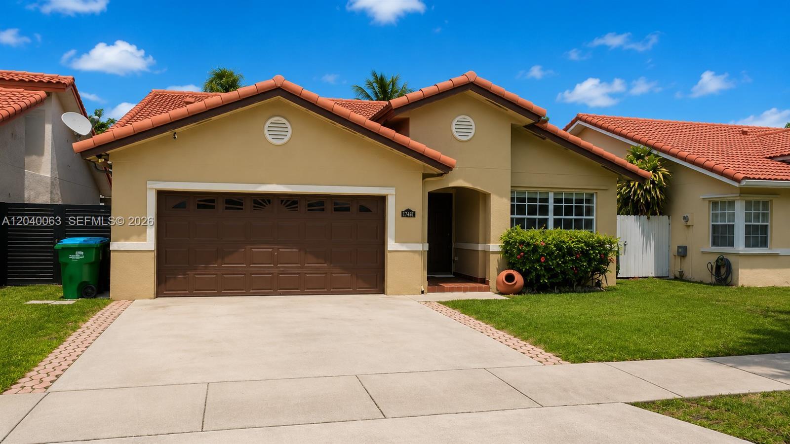 7743 SW 157th Pl, Miami FL 33193 photo 2