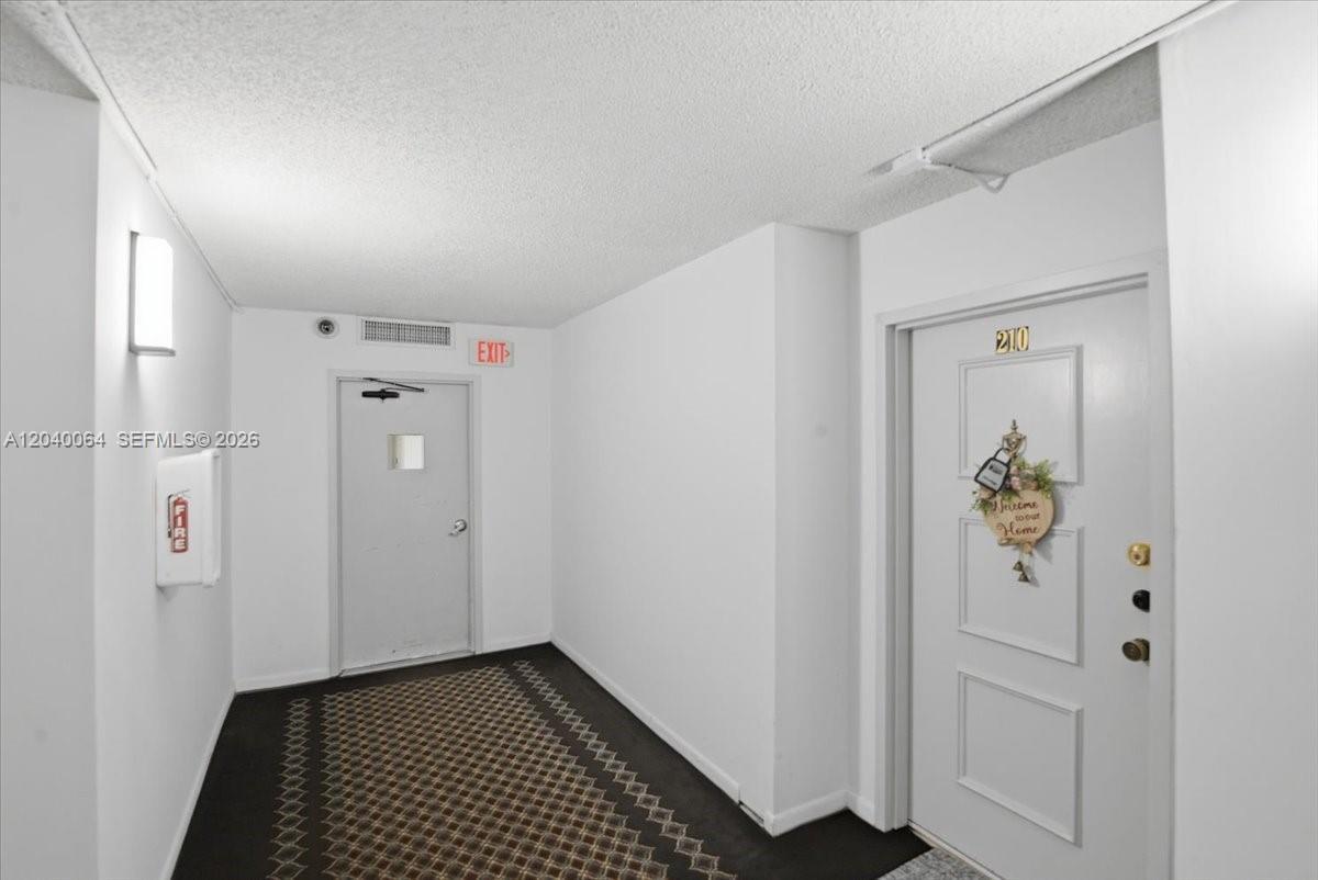 Weston, FL 33326 photo 4