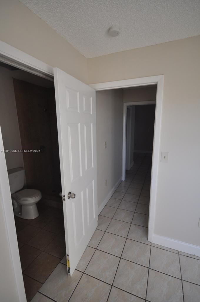 Miami, FL 33193 photo 4