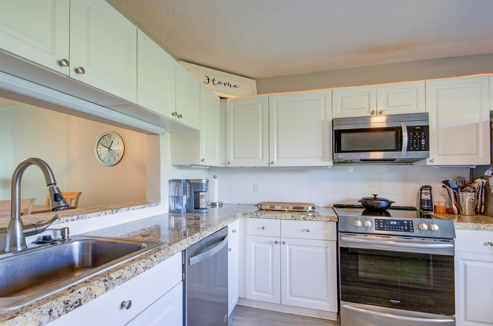 6698 10th Avenue N # 109, Lake Worth FL 33467 photo 4