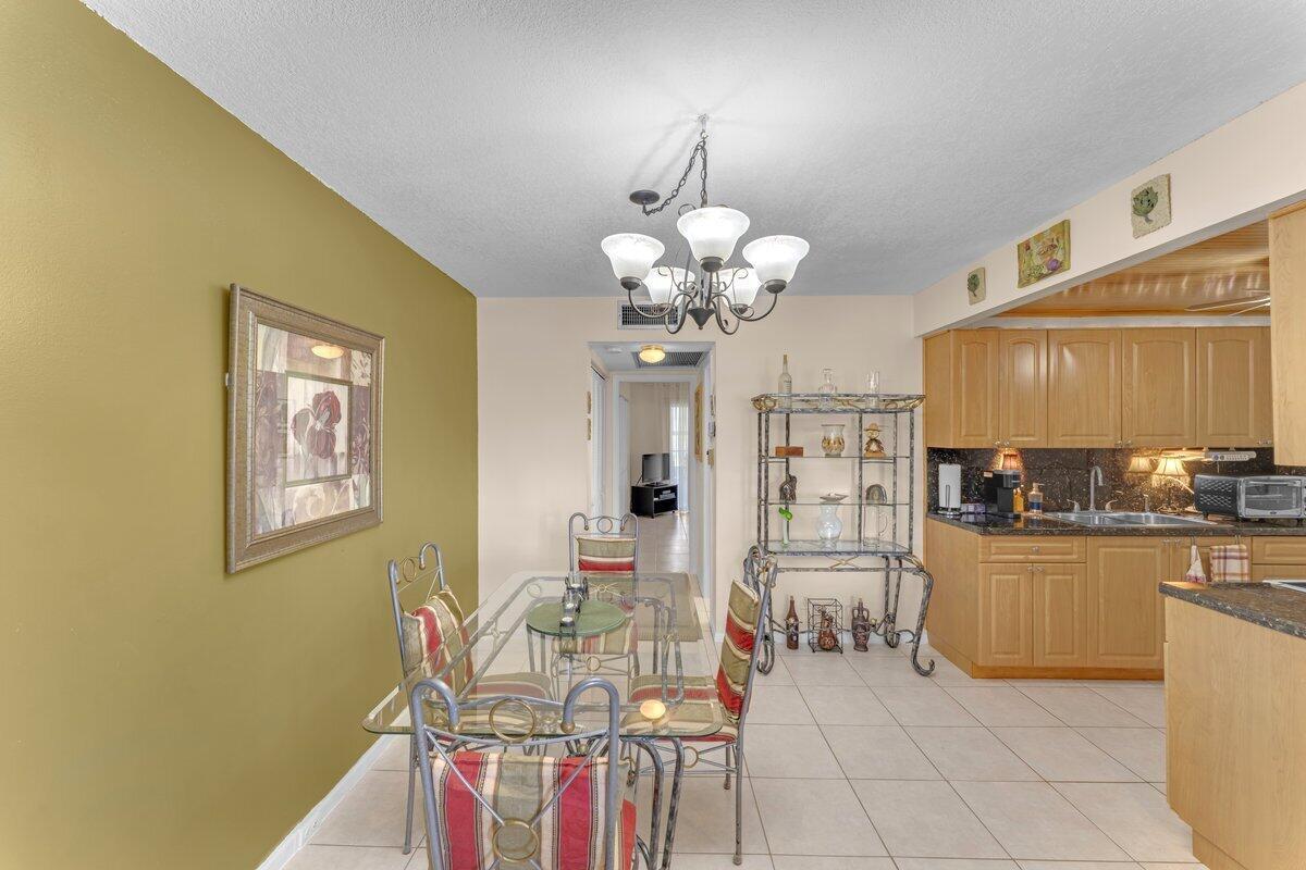 2114 Newport U, Deerfield Beach FL 33442 photo 4