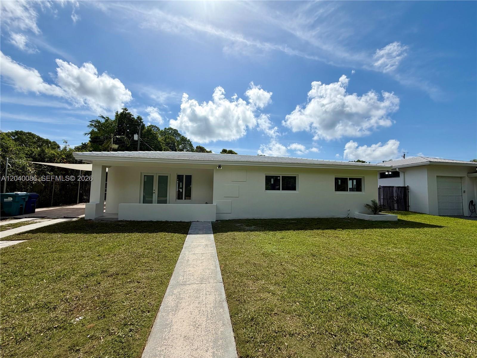 8235 SW 62nd Pl, Miami FL 33143 photo 2