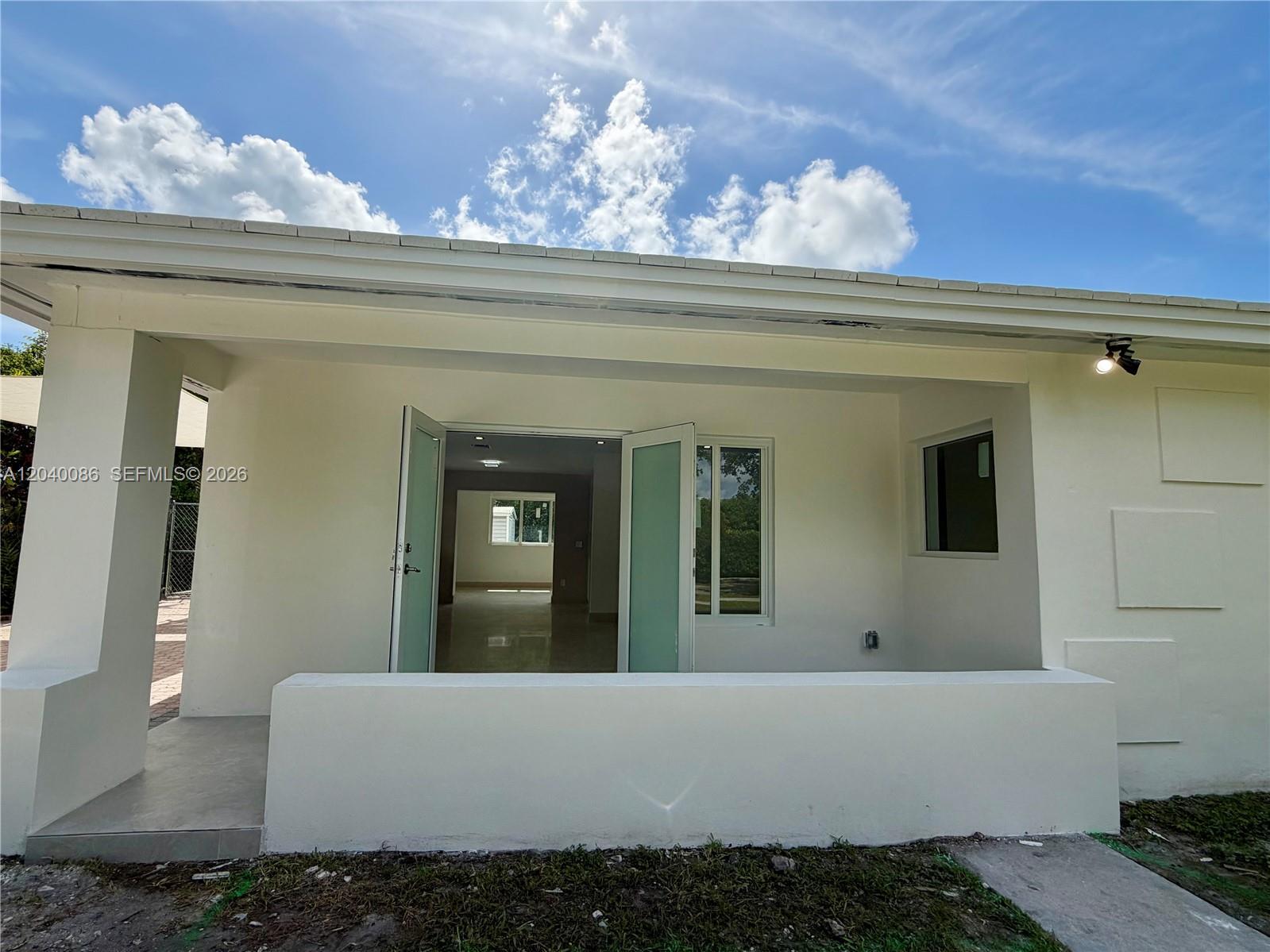8235 SW 62nd Pl, Miami FL 33143 photo 3