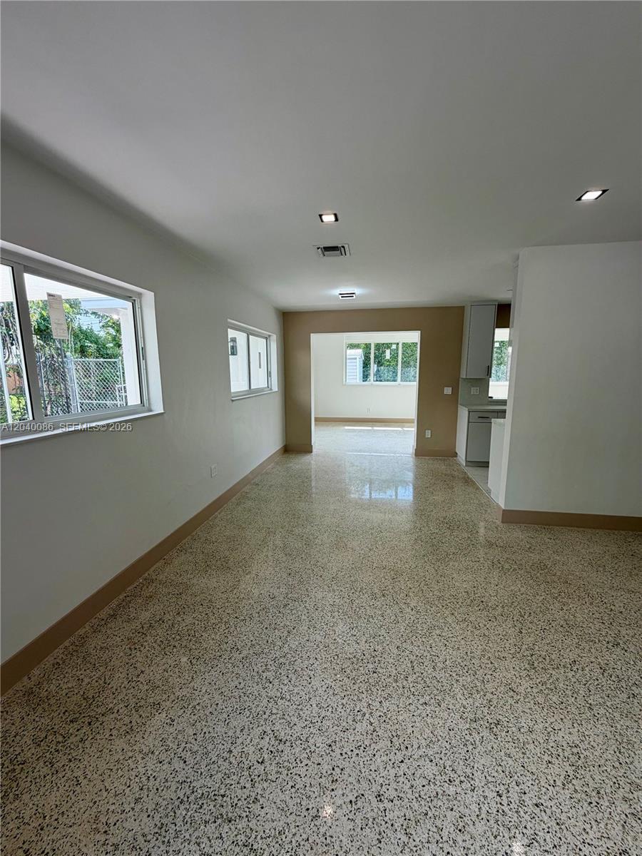 8235 SW 62nd Pl, Miami FL 33143 photo 5