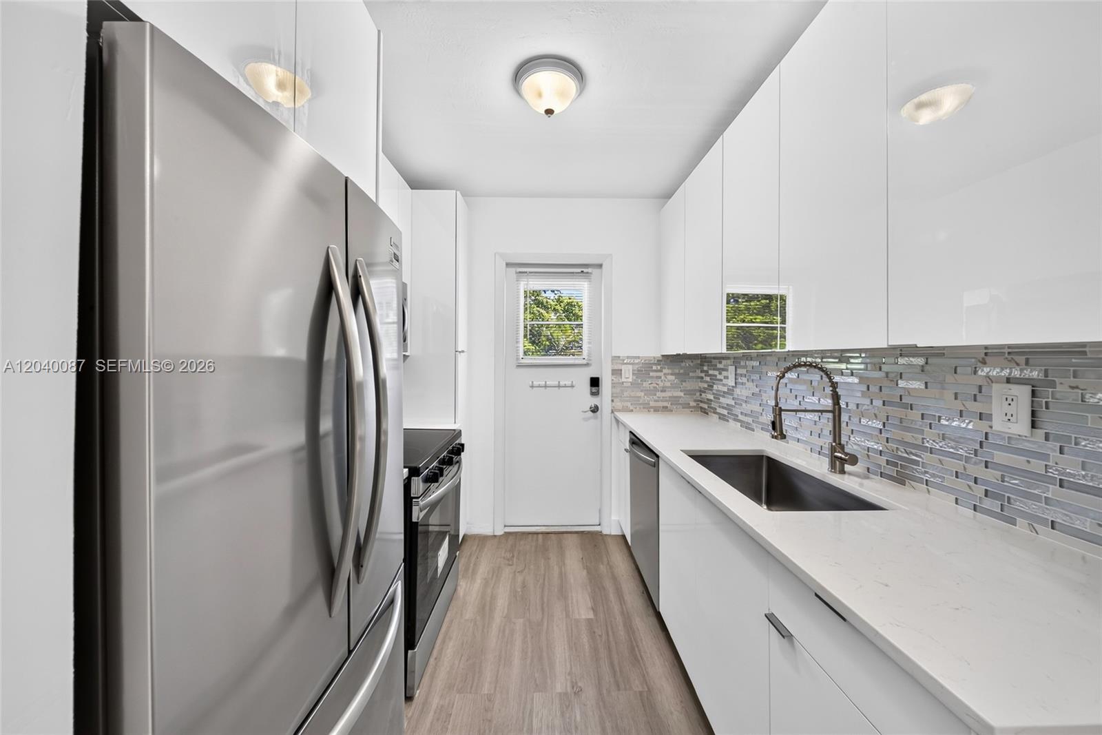 6565 Santona St # B17, Coral Gables FL 33146 photo 2