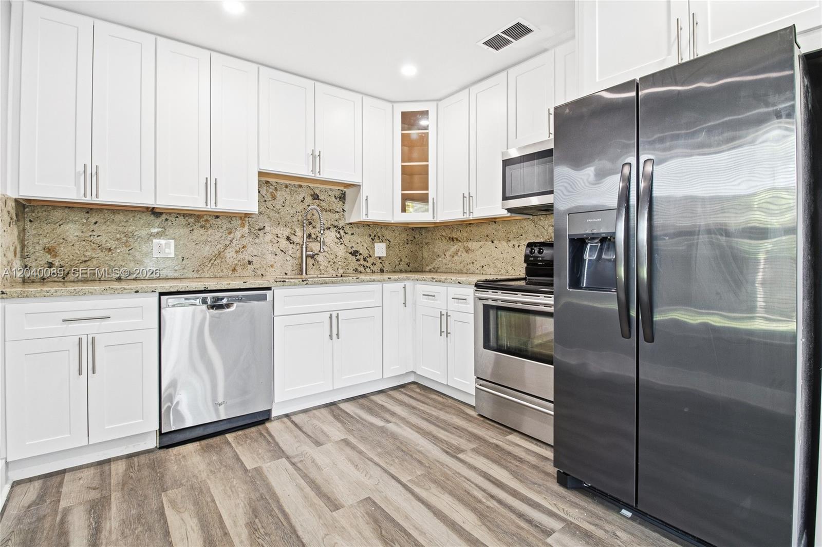 610 SW 2nd Ave # 1, Dania Beach FL 33004 photo 4