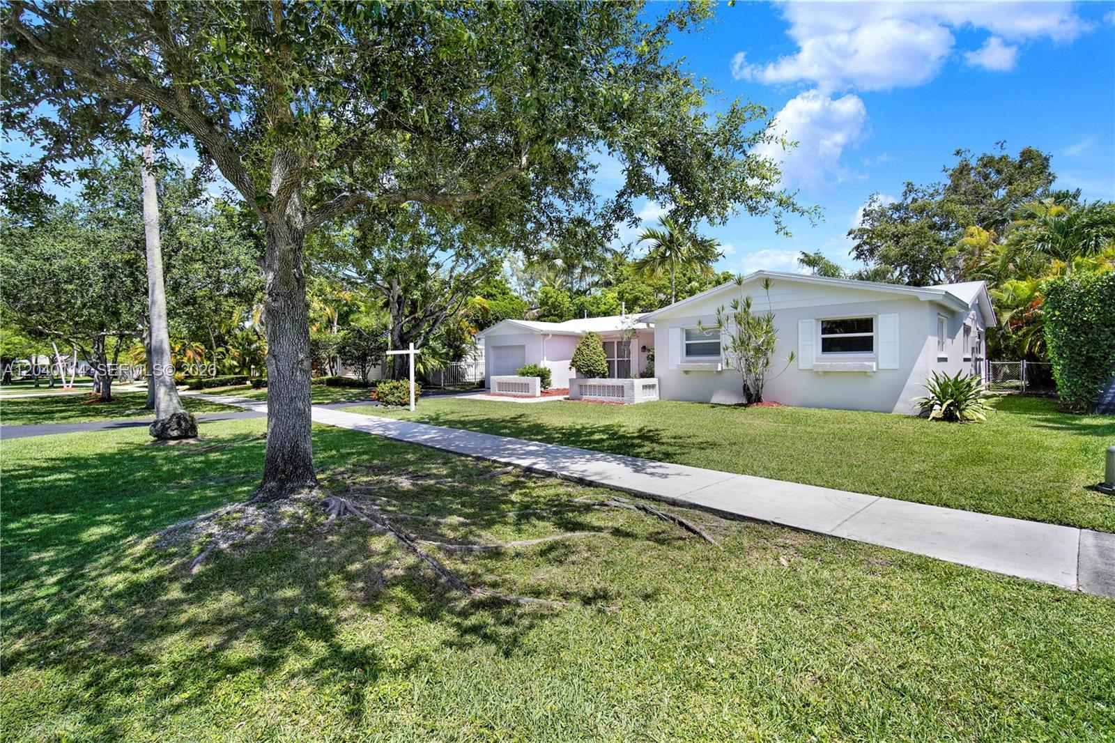 10435 SW 96th St, Miami FL 33176 photo 3