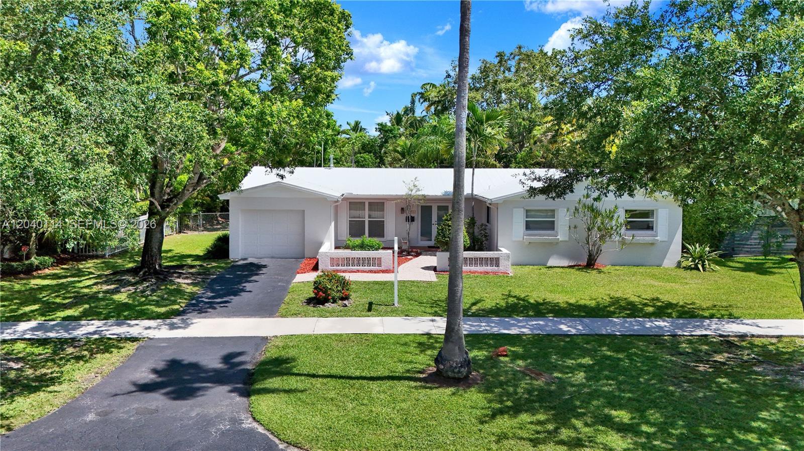 10435 SW 96th St, Miami FL 33176