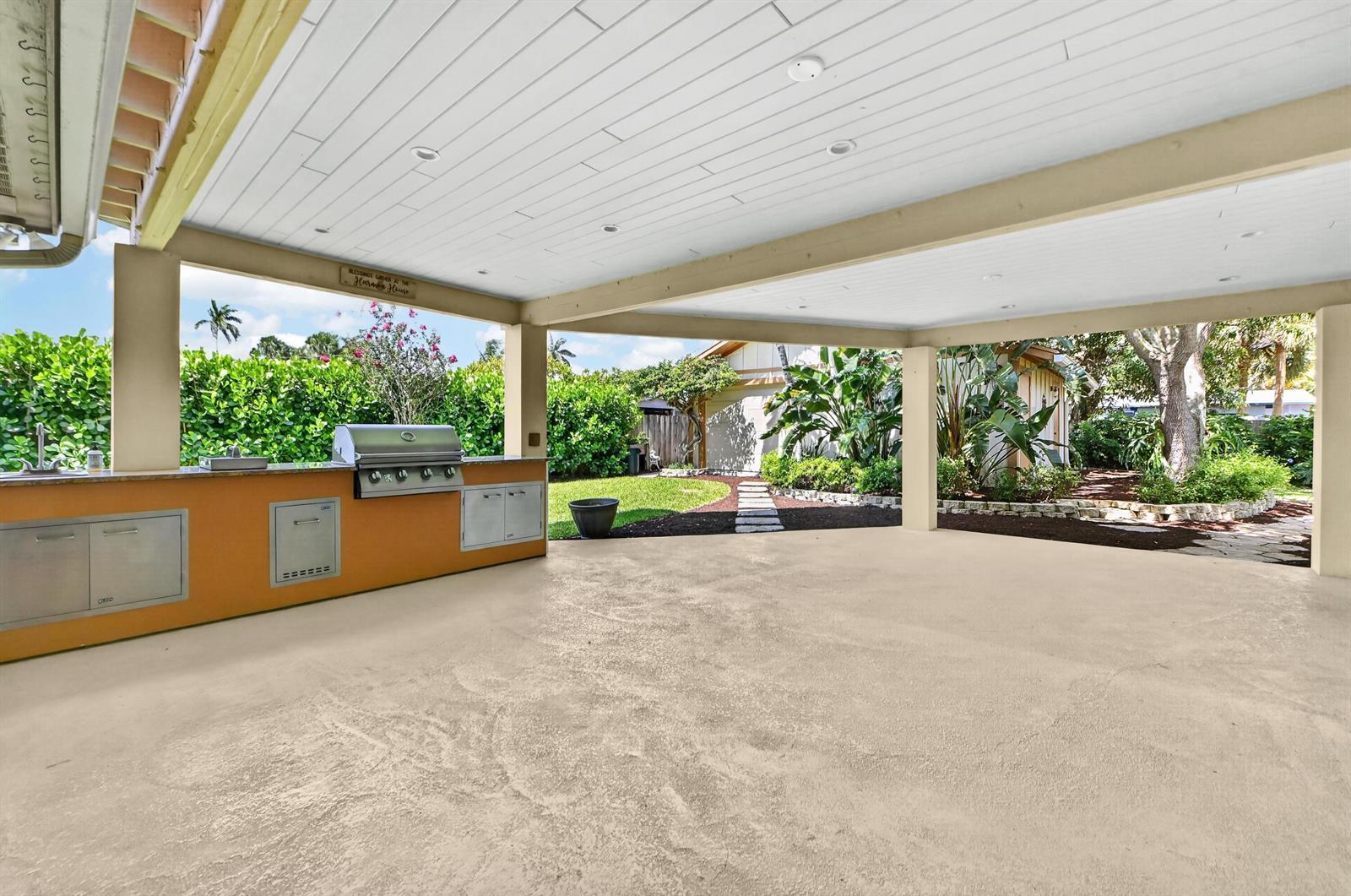 313 Poe Drive, Palm Springs FL 33461 photo 3
