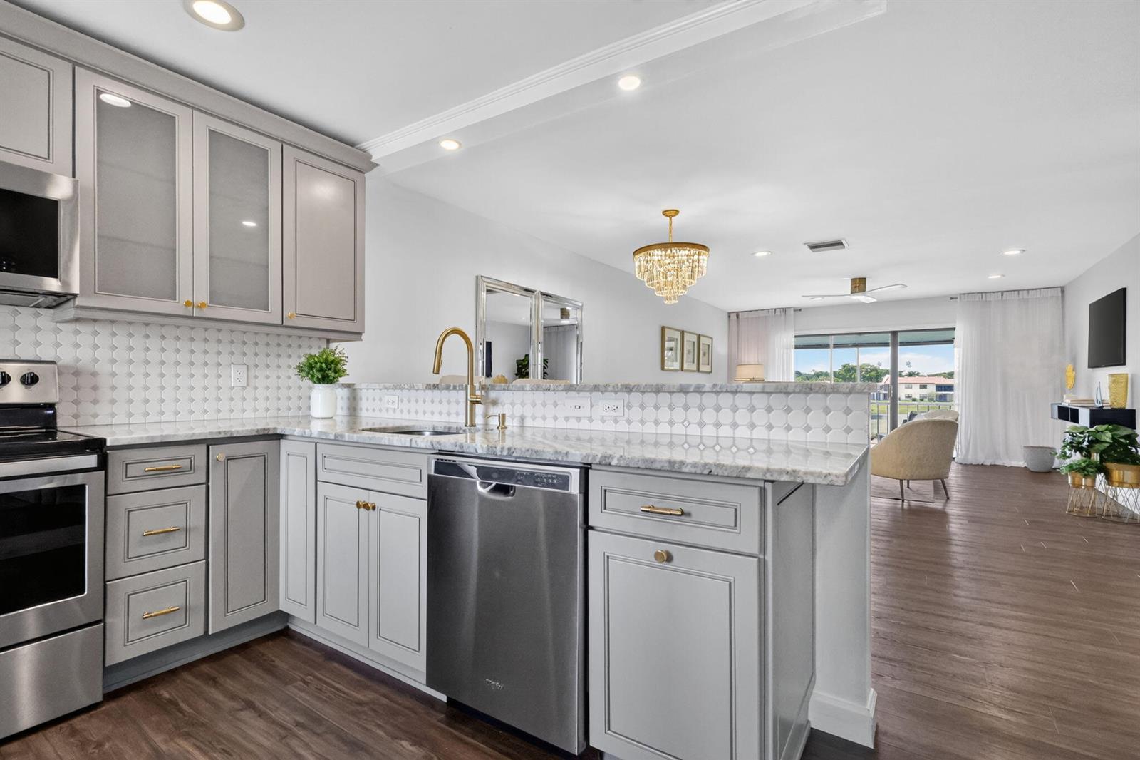 21219 Lago Circle # 5j, Boca Raton FL 33433 photo 3