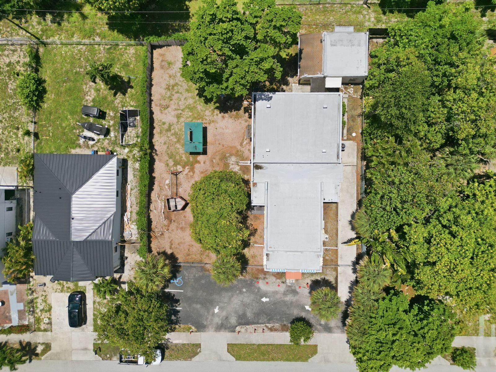 216 SW 2nd Avenue, Delray Beach FL 33444 photo 5