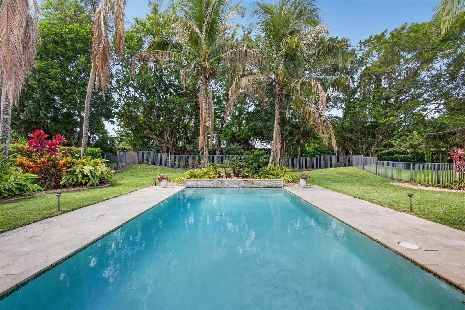6188 Celadon Circle, Palm Beach Gardens FL 33418