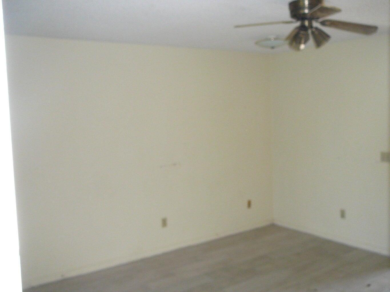 617 Ixoria Avenue # 15, Fort Pierce FL 34982 photo 5