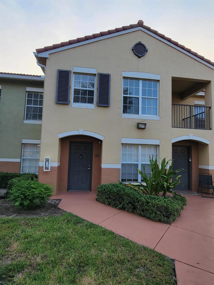 10336 Fox Trail Road S, West Palm Beach FL 33411