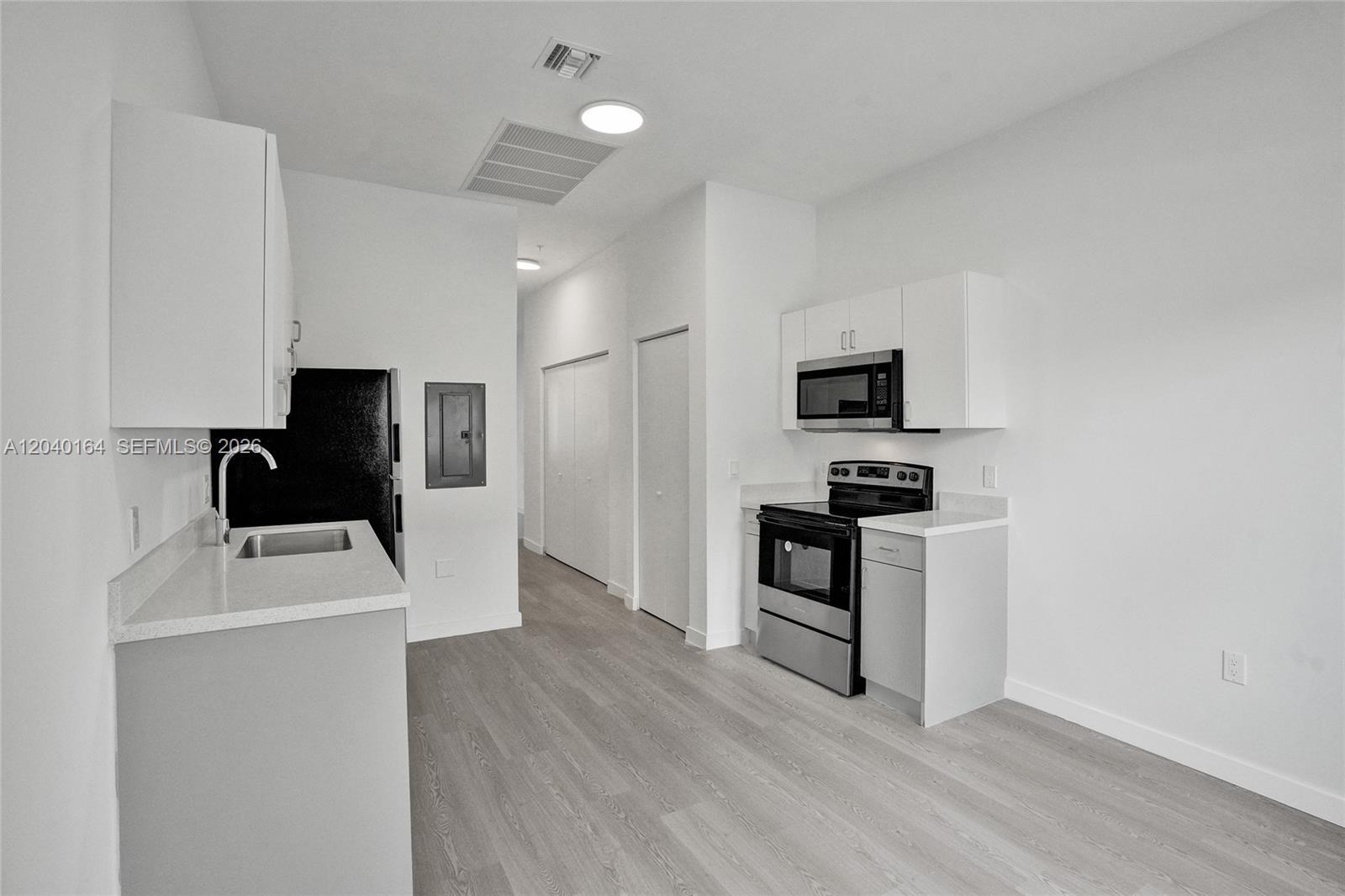 1567 NW 1st St # 5, Miami FL 33125