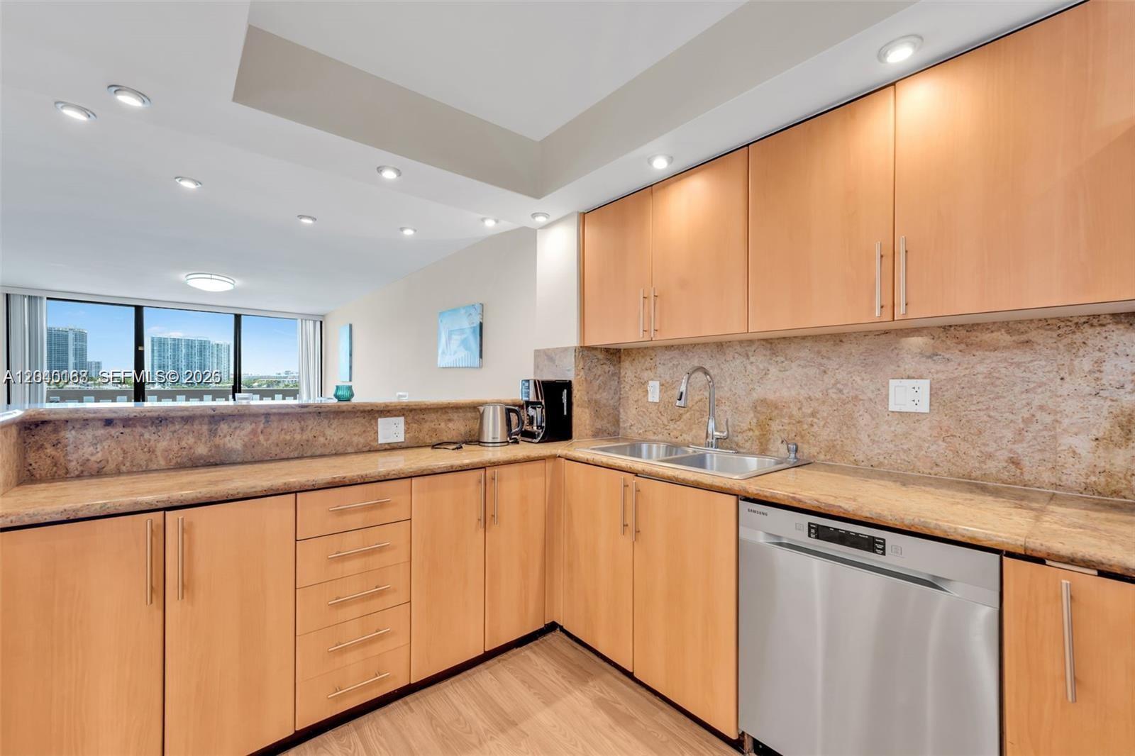 17900 N Bay Rd # 603, Sunny Isles Beach FL 33160 photo 4