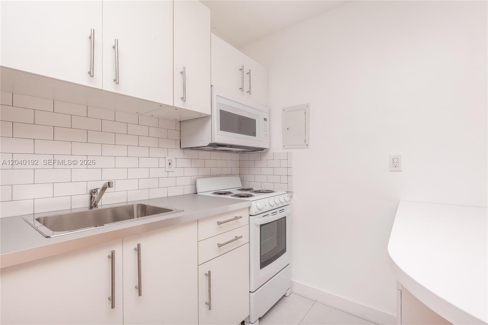 345 Michigan Ave # 20, Miami Beach FL 33139 photo 2