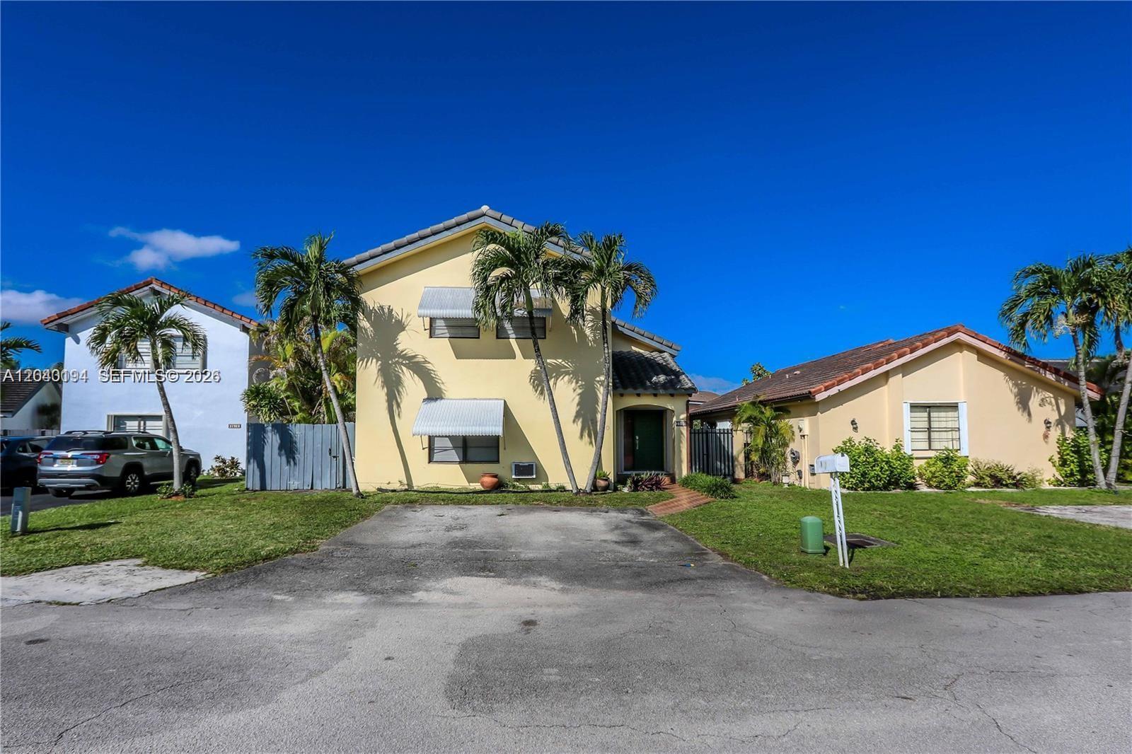 2500 SW 113th Ct, Miami FL 33165 photo 3