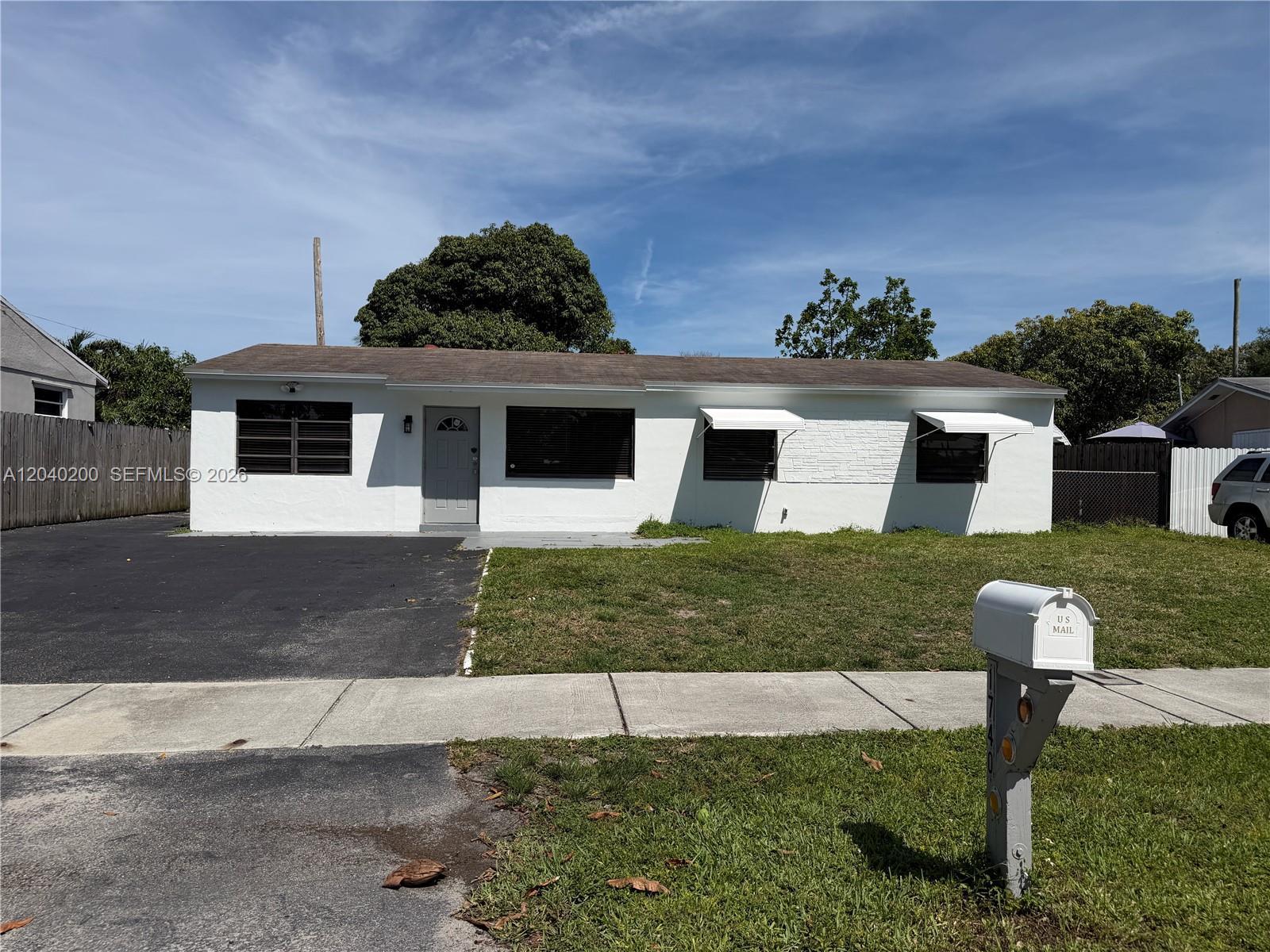 1740 SW 47th Ave, Fort Lauderdale FL 33317