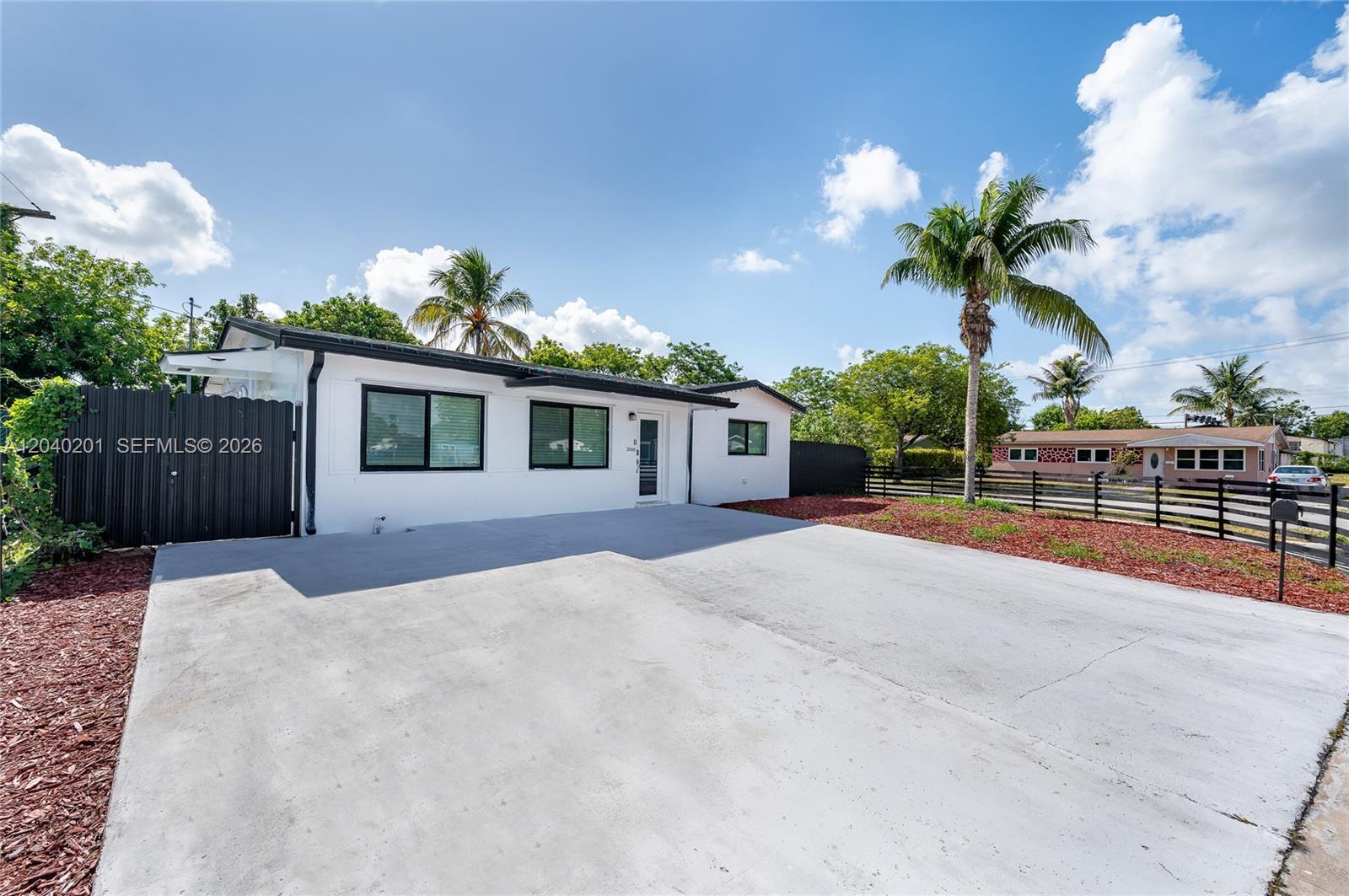 20001 NW 14th Ave, Miami Gardens FL 33169 photo 3