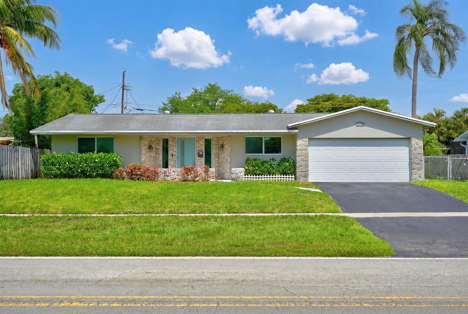 641 NW 43rd Avenue, Coconut Creek FL 33066