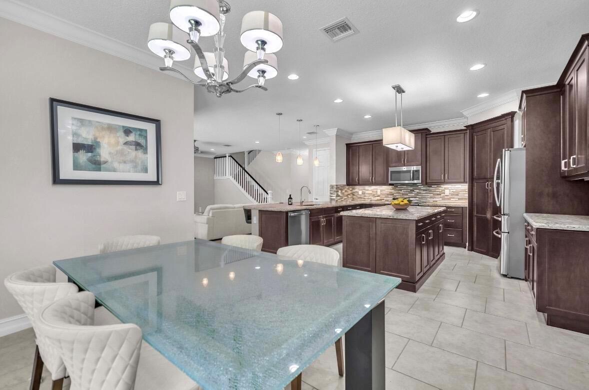 8104 Rainforest Jasper Lane, Delray Beach FL 33446 photo 4