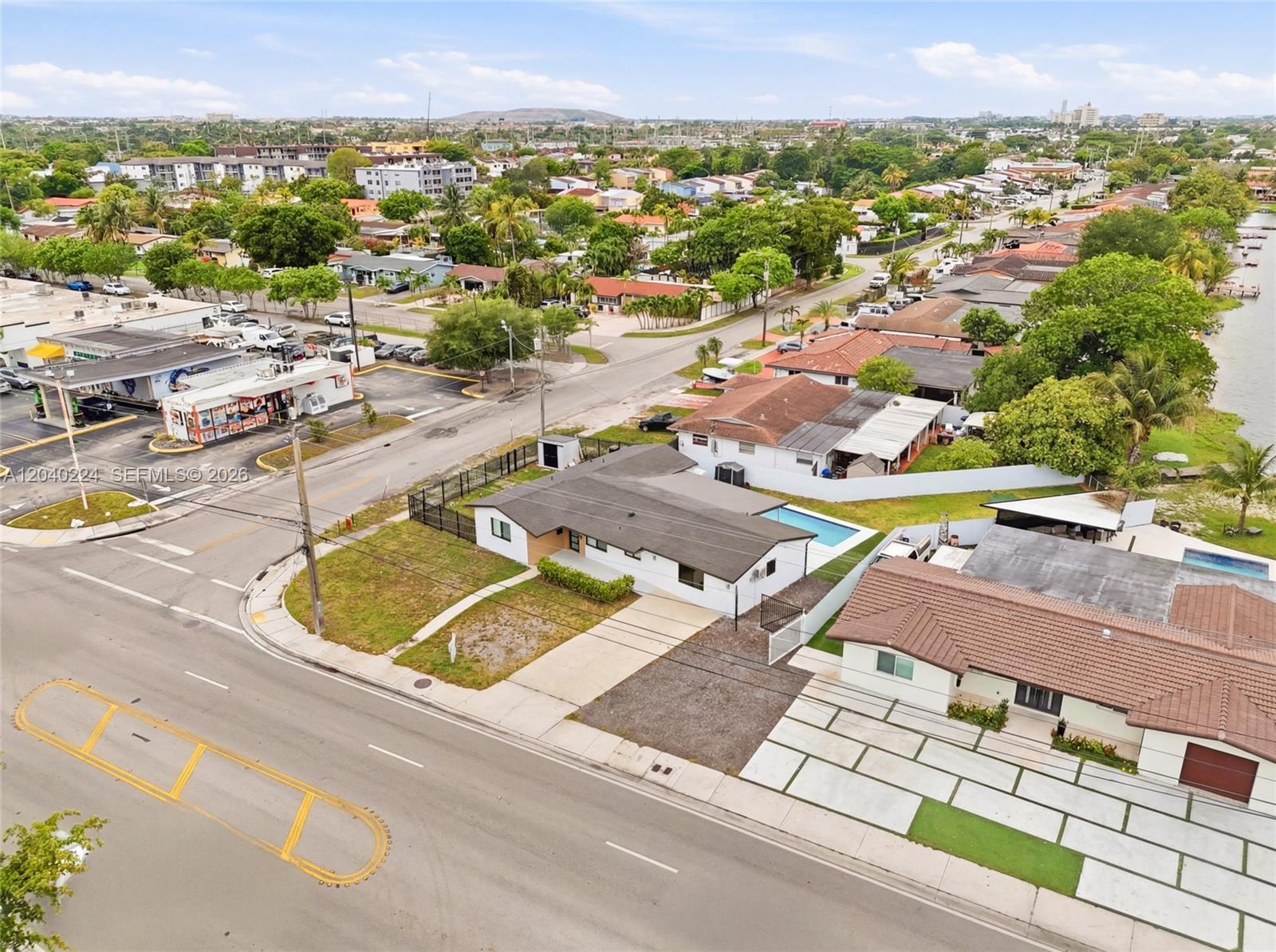 7200 W 12th Ave, Hialeah FL 33014 photo 3