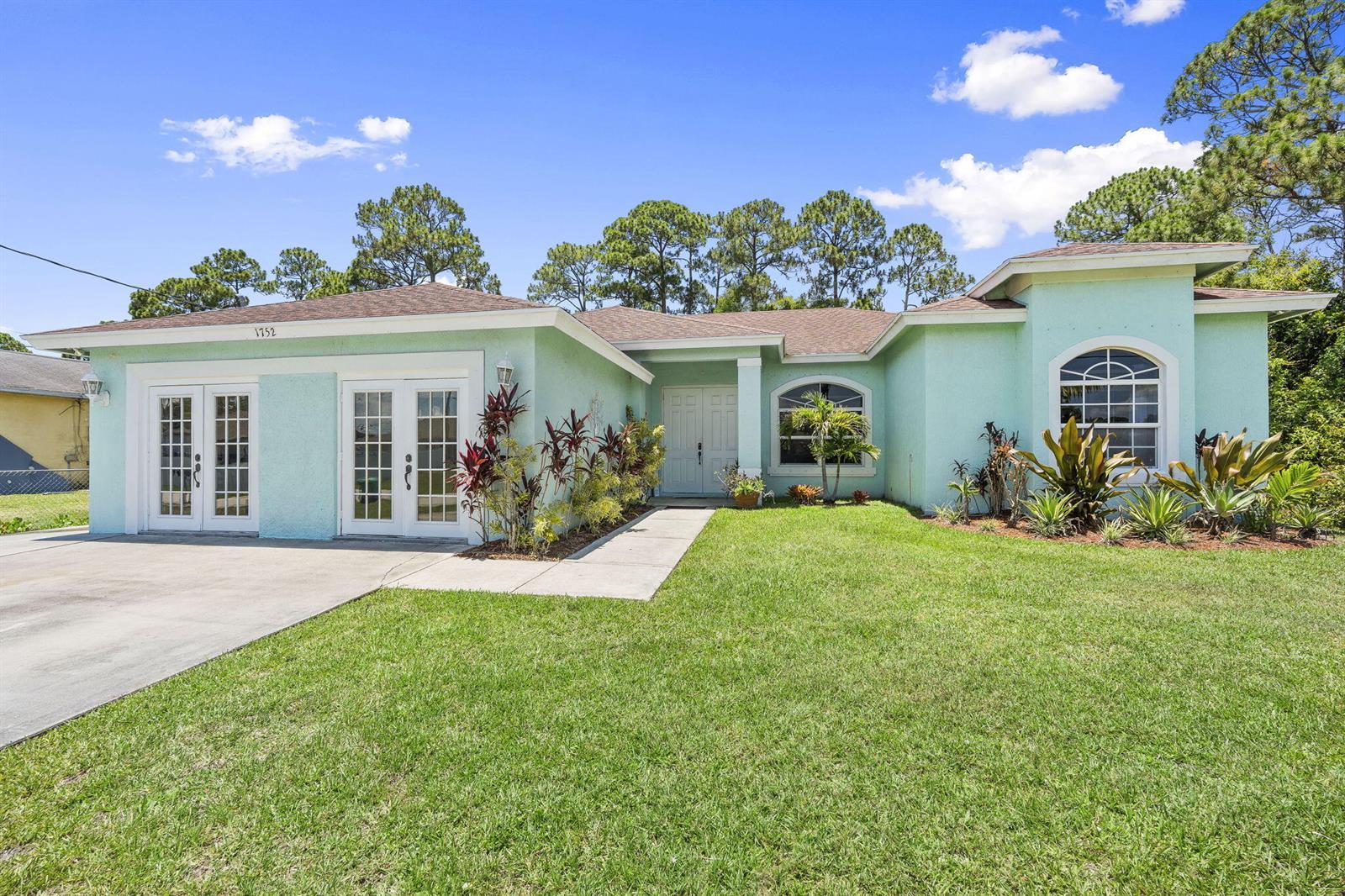 1752 SW Bonfire Terrace, Port St. Lucie FL 34953 photo 2