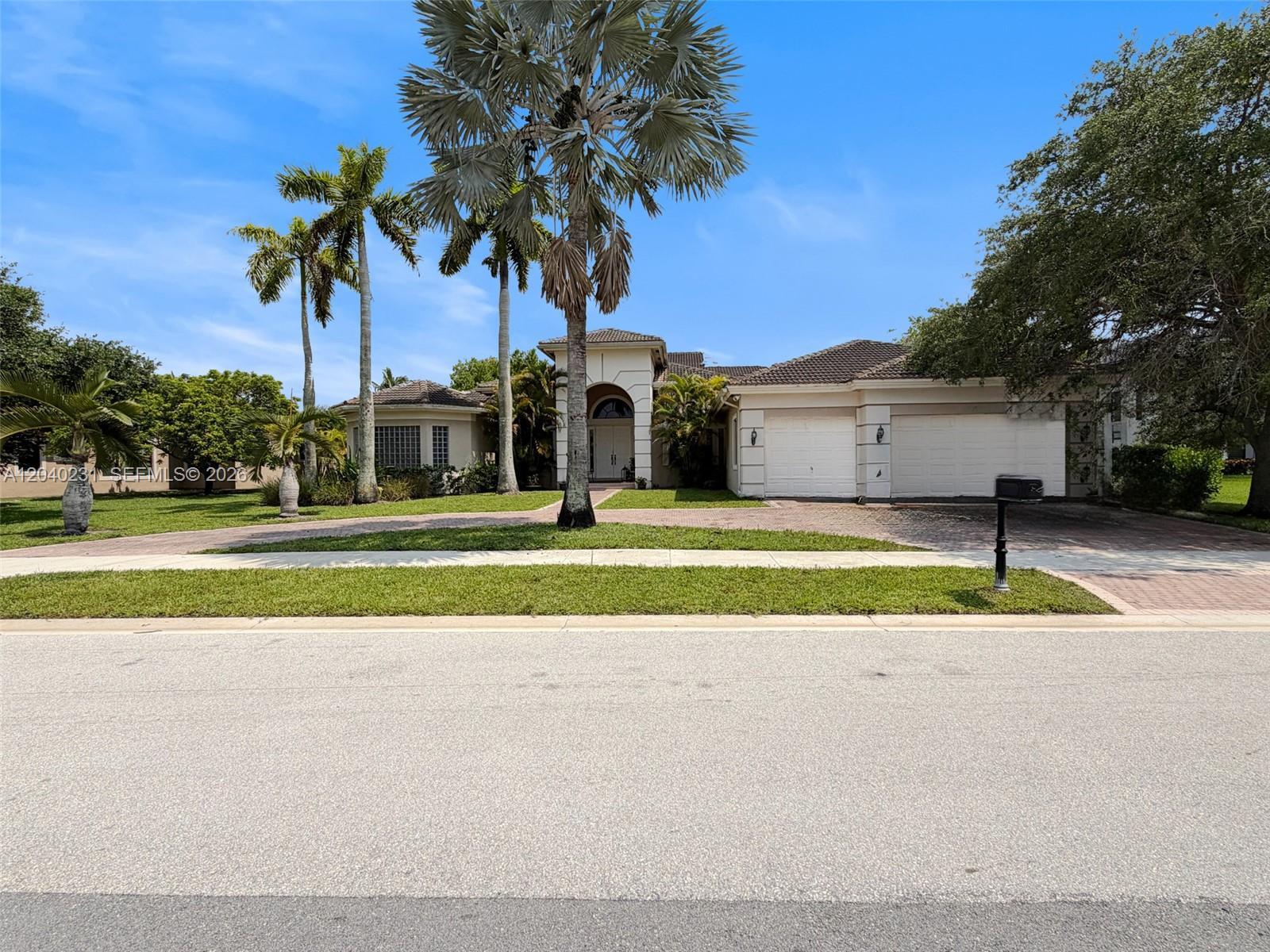 15298 SW 34th St, Davie FL 33331 photo 3