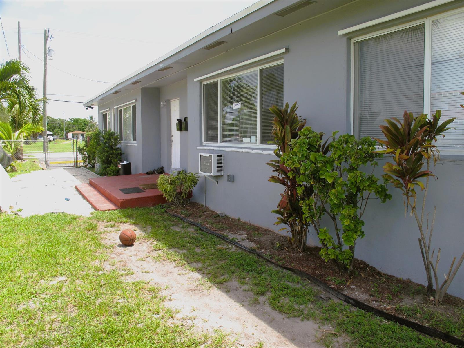 340 NW 6th Street # 2, Pompano Beach FL 33060 photo 2