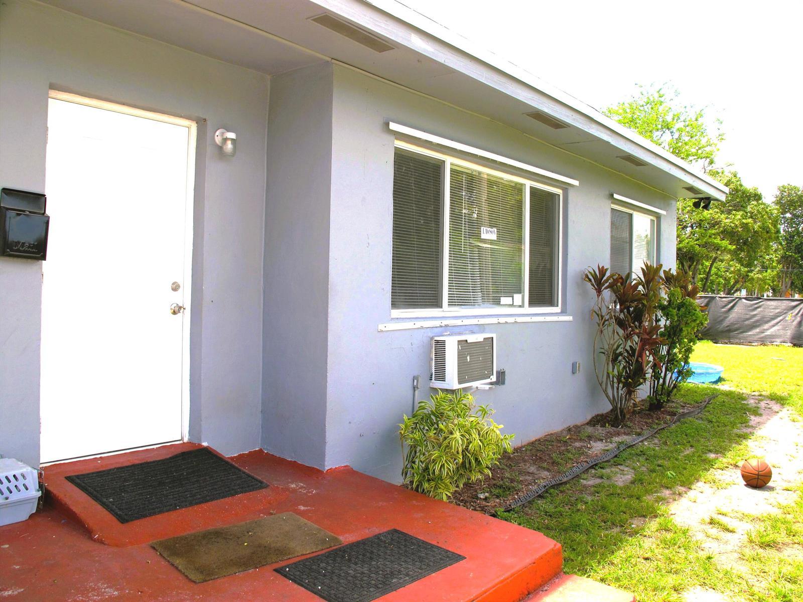 340 NW 6th Street # 2, Pompano Beach FL 33060 photo 3