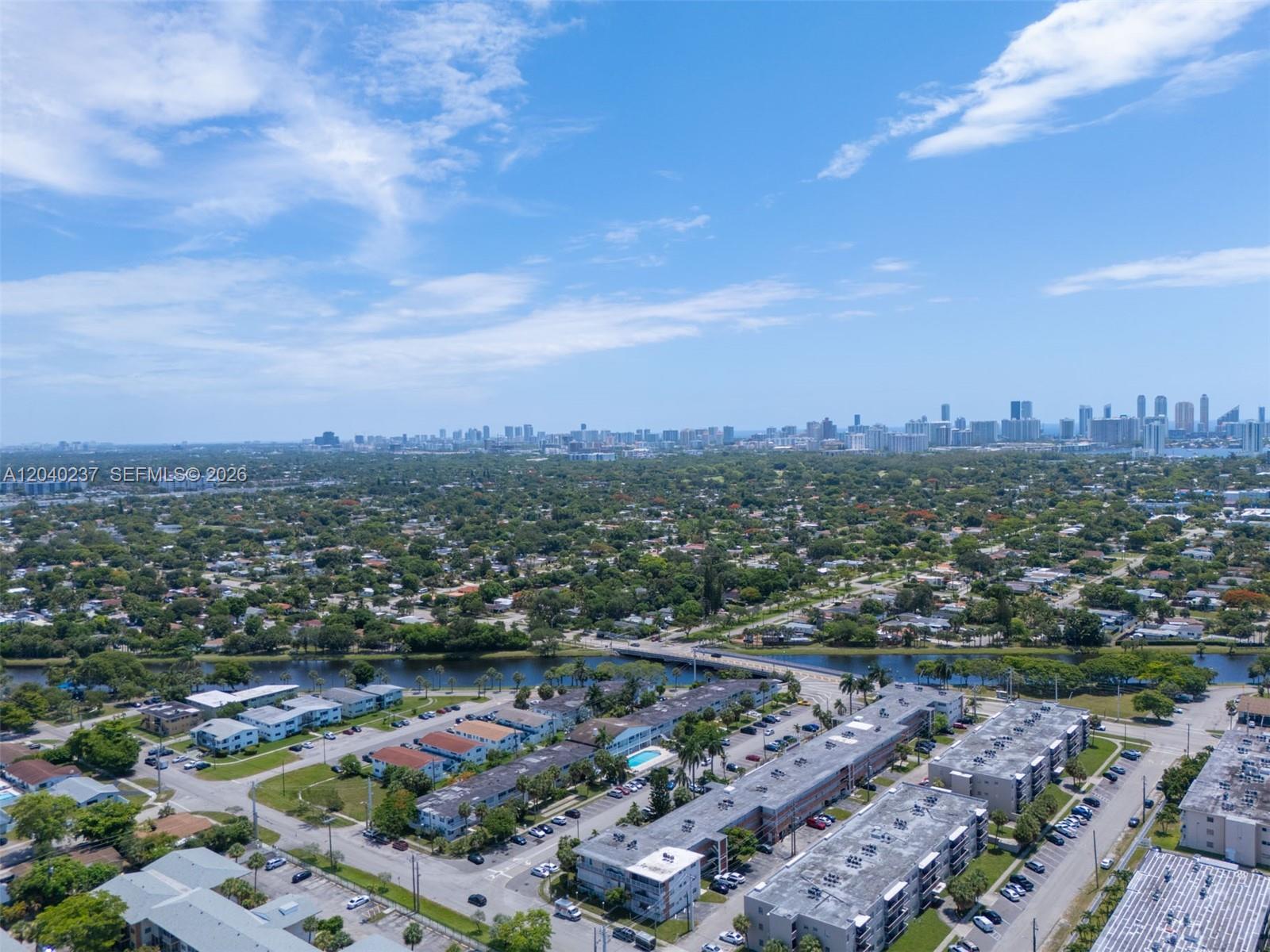 1450 NE 170th St # 115, North Miami Beach FL 33162 photo 4