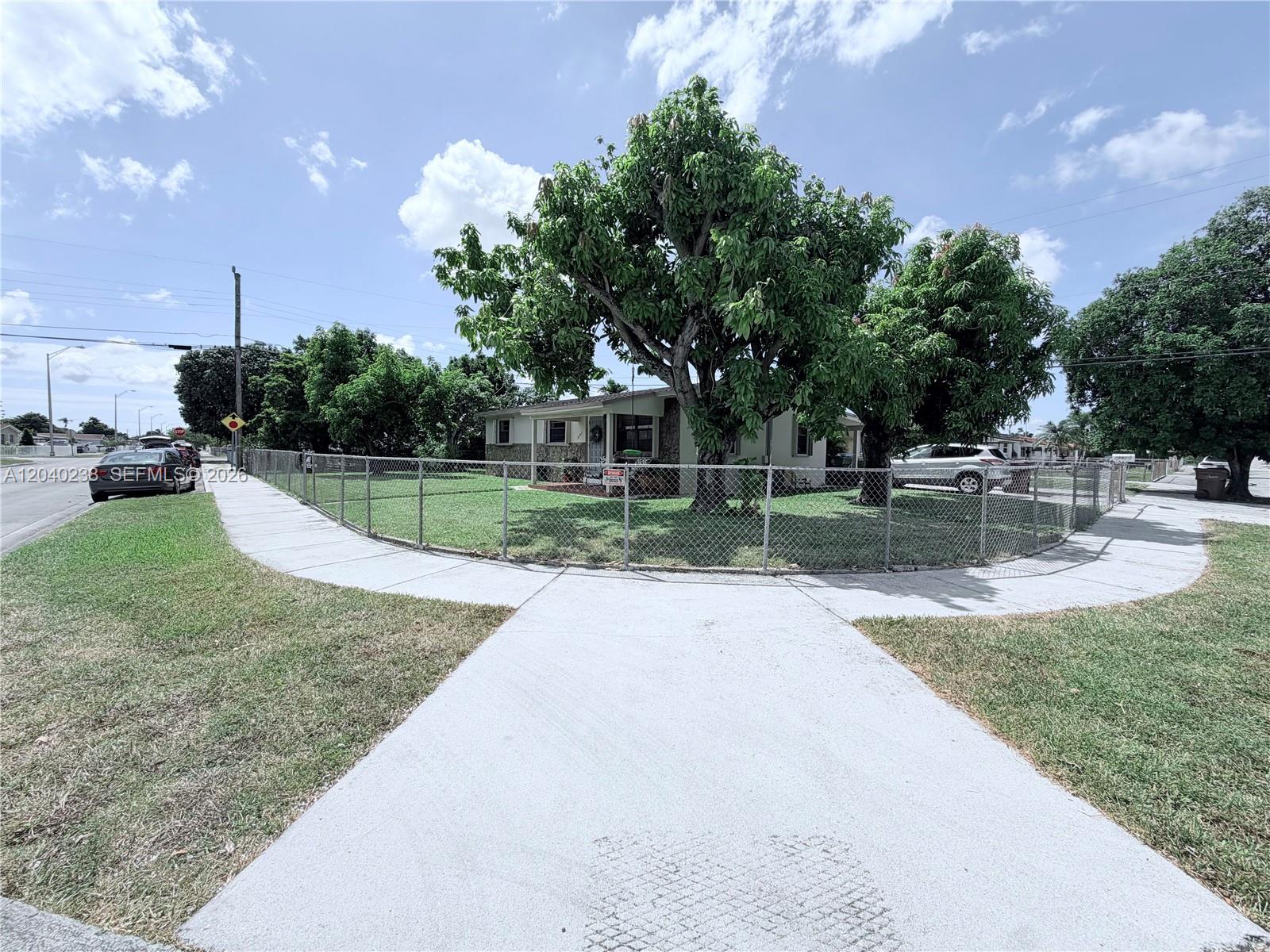 3397 W 14th Ct, Hialeah FL 33012 photo 4