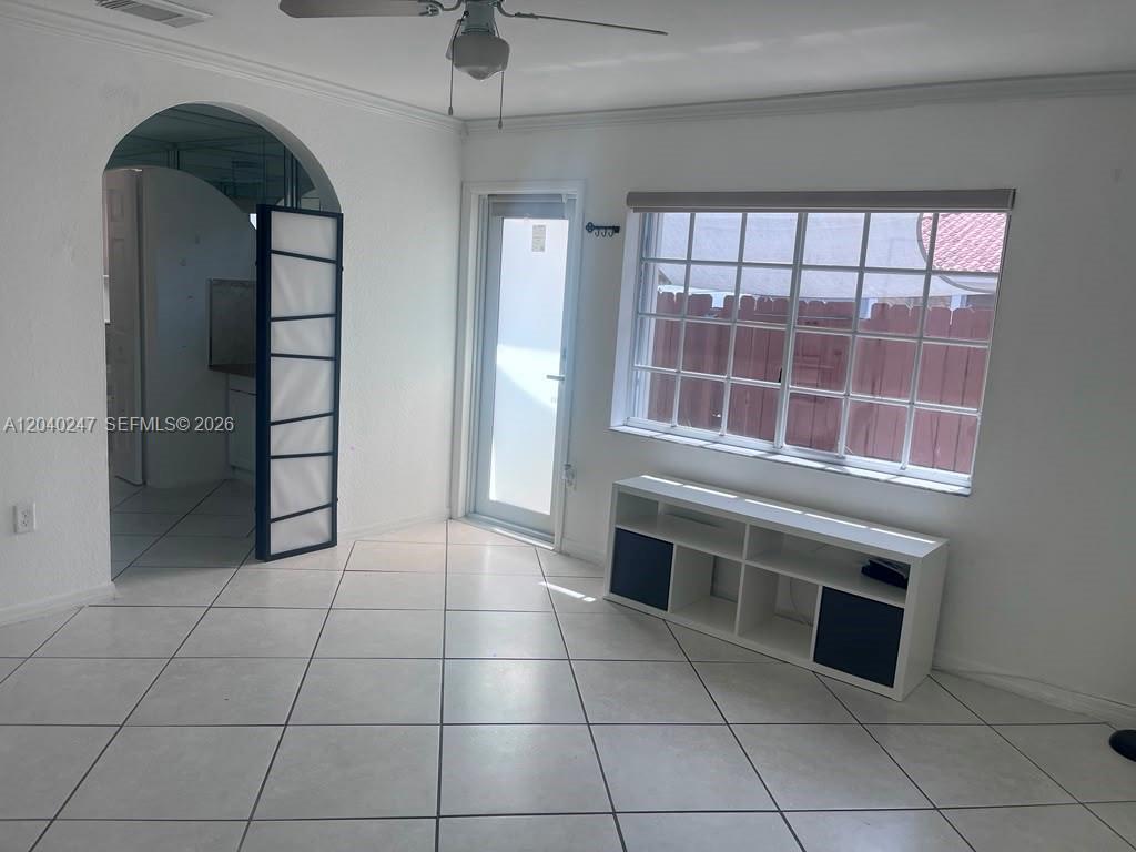 1607 SW 136th Pl # 2, Miami FL 33175 photo 2