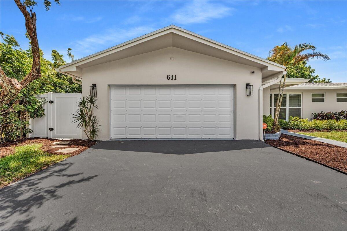 611 N Highland Drive, Hollywood FL 33021 photo 3