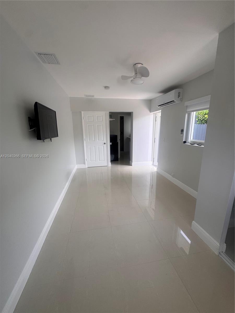 46xx SW 89th Pl, Miami FL 33165 photo 3